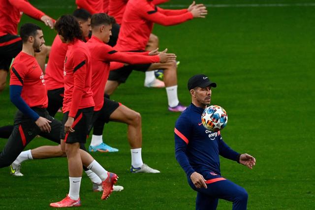 唐斯31+10尼克斯送猛龙8连败 雄鹿大胜公牛