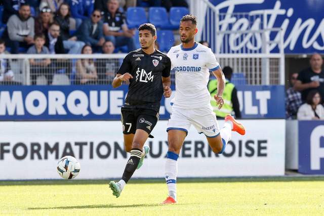 字母利拉德缺阵米神29+12 雄鹿大胜步行者2-3