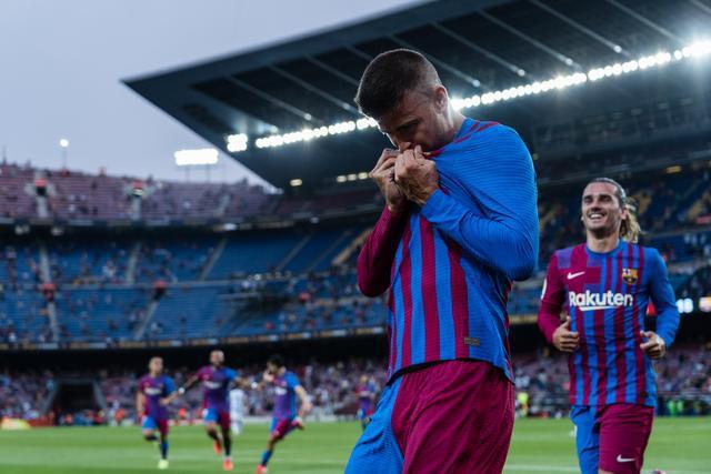 英超-麦迪逊梅开二度 曼城0-4热刺遭遇5连败